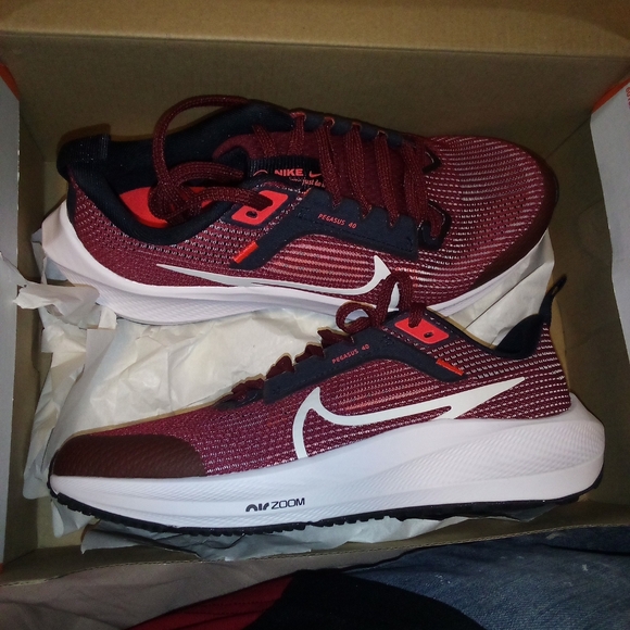 Kids Nike Air Zoom Pegasus 40 4.5y - Picture 2 of 7